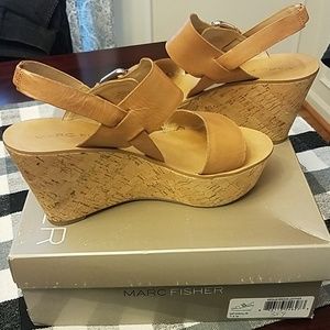 Awesome wedge sandals. Only worn once